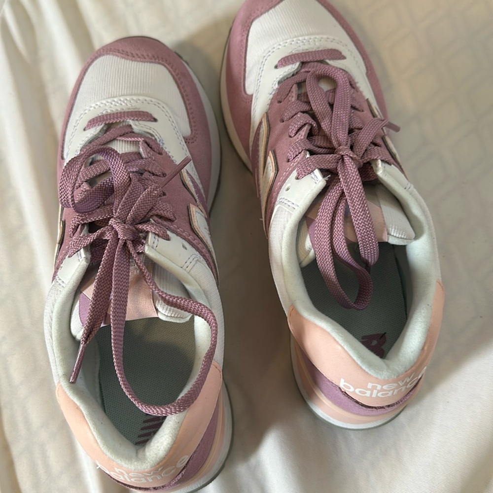 New Balance 574 running shoe never used